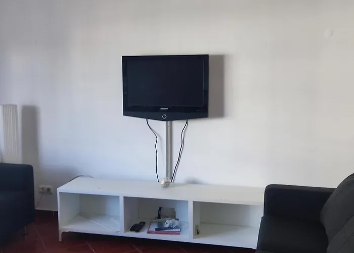 Large Duplex Pool View