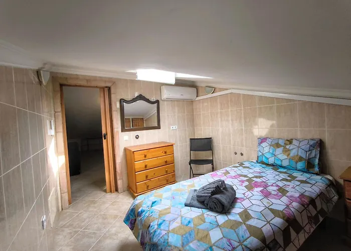 Large Duplex Pool View Appartement Albufeira