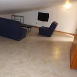 Апартаменты Large Duplex Pool View